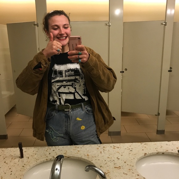 Meet your Posher, Dani - Picture 6 of 6